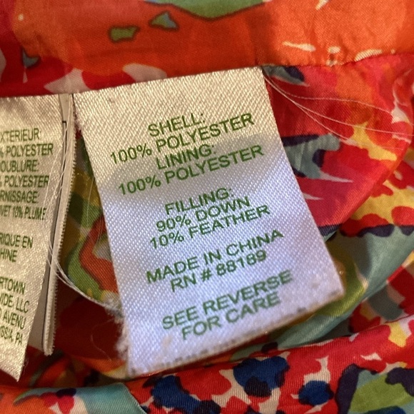 Lilly Pulitzer Elana Puffer Vest - Picture 10 of 13